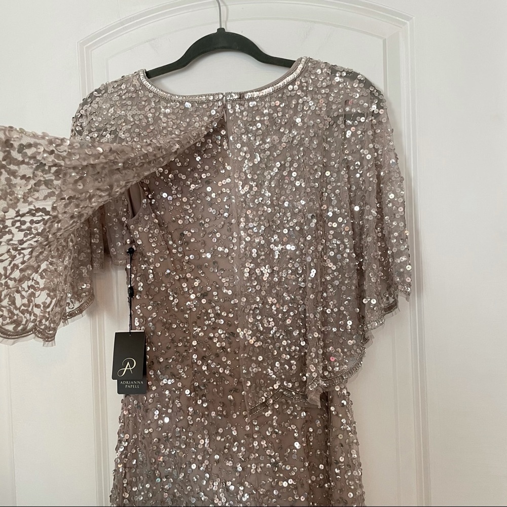 Adrianna Papell Cape Sleeve Sequin Short Dress 0 silver beaded party wedding 0 - Picture 5 of 7